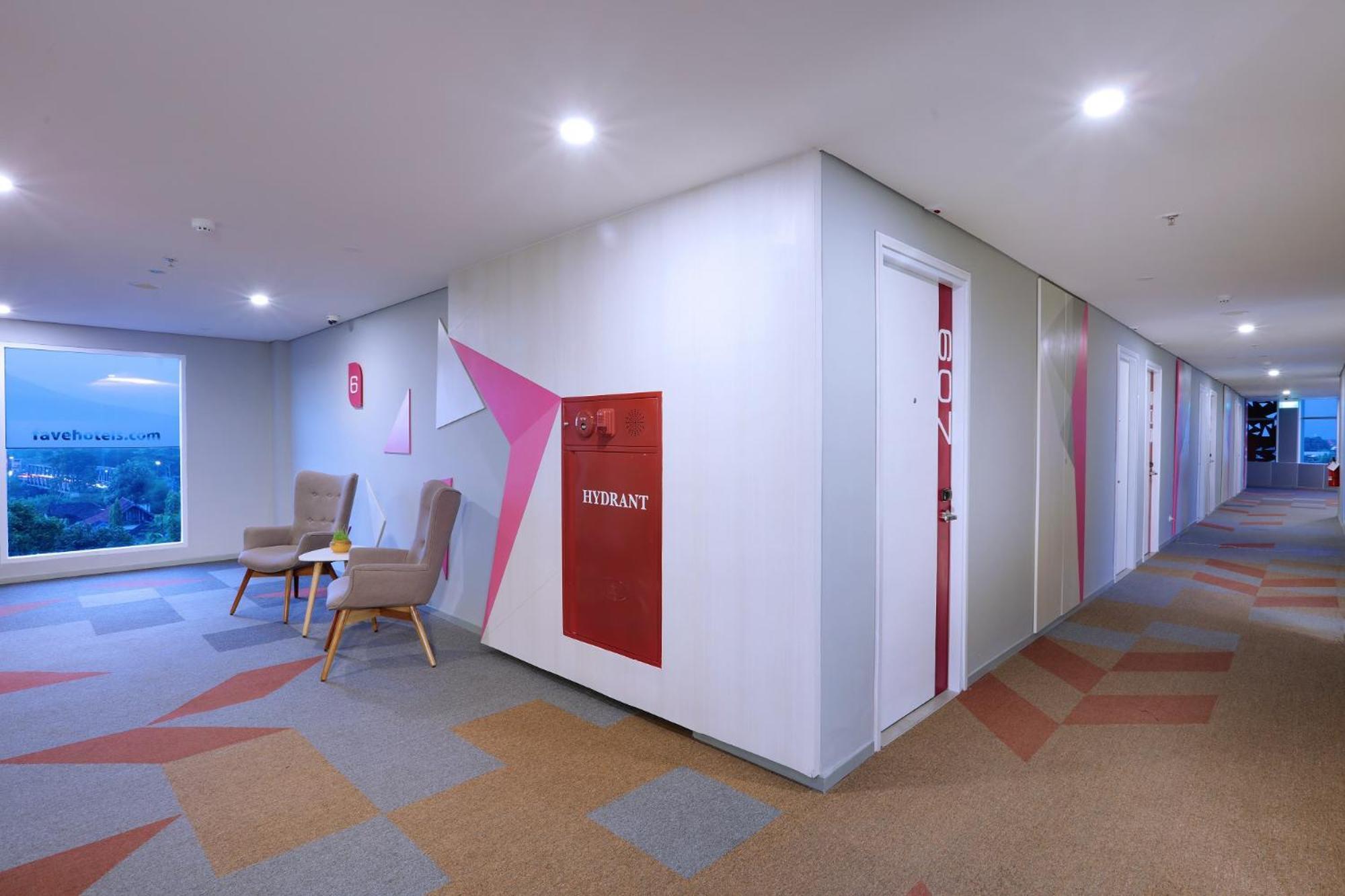 Favehotel Madiun Exterior photo